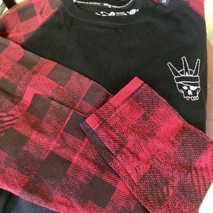 Boys XL long sleeve T-shirt